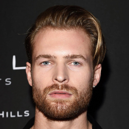Rhett Wellington