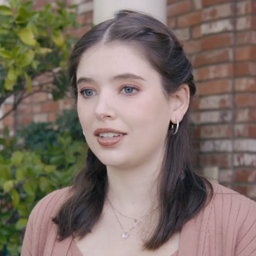 Kaitlin Sanders as Flora profile photo