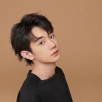 Feng Yi