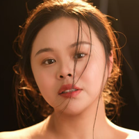 Li Zhen Zhen Rong Er
